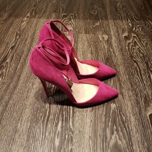 Pink Suede Pumps w/wrap around lock
